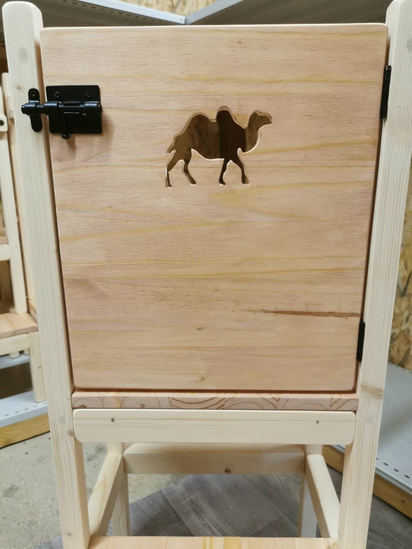 Personnalisation motif pour porte de tour d'observation